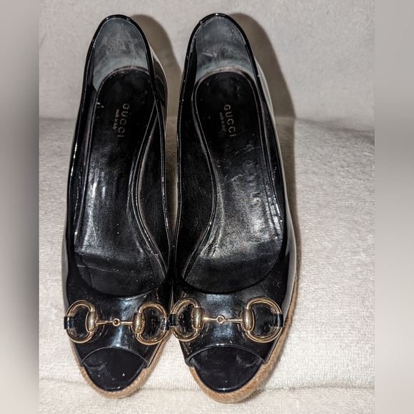 Gucci Horsebit wedges platform prep toe pumps. Size 39 - Picture 1 of 11